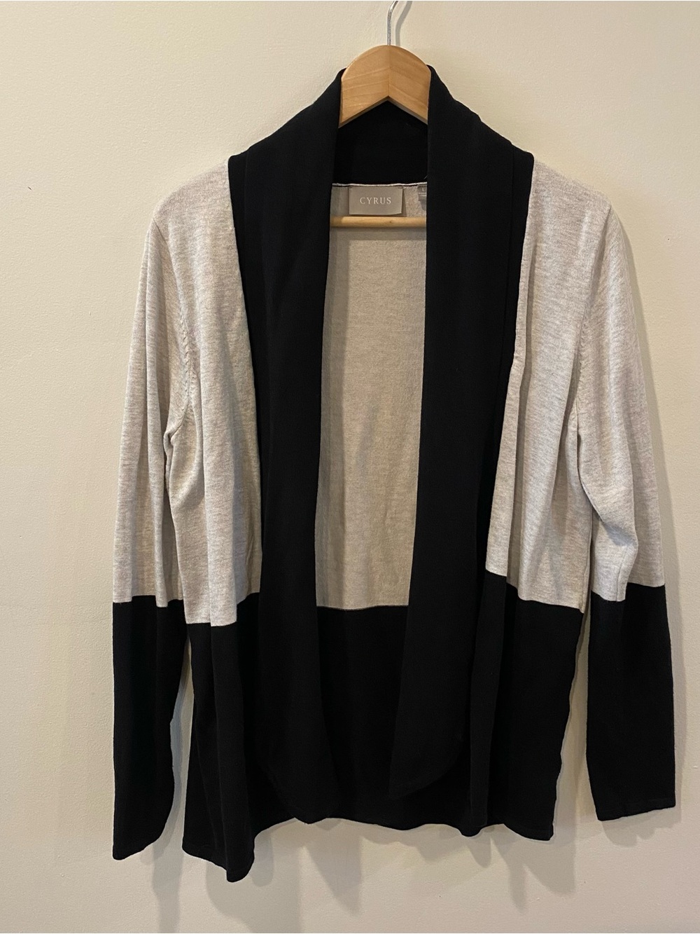 Cyrus colourblock cardigan size large